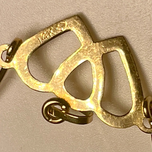 14K Solid Gold Double Heart Pendant 1.1 Grams Beautiful Token Of Love - Picture 4 of 4